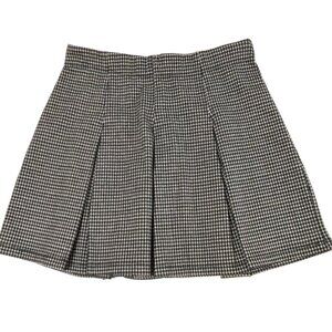 Max Studio Pleated Mini Skirt Size M